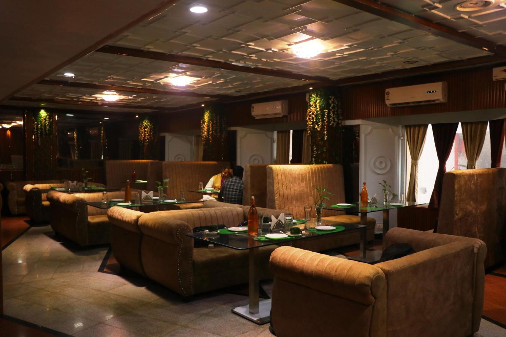 Hotel Samrat International Patna  Exteriér fotografie